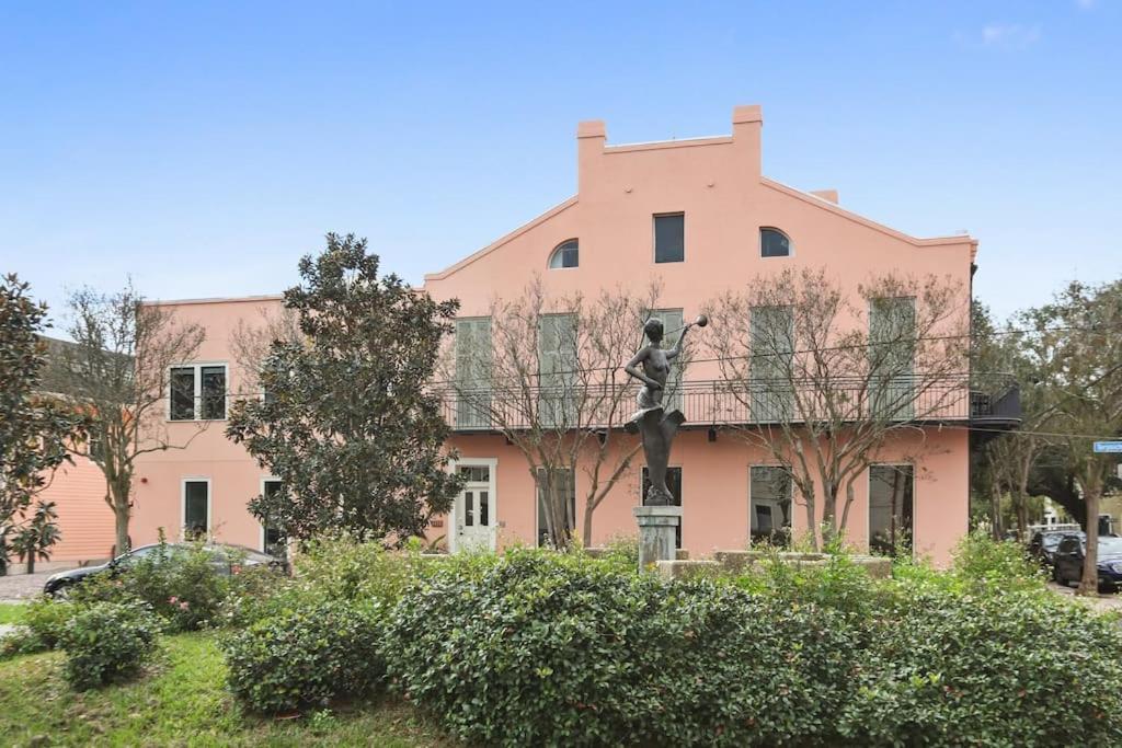 Appartamento Fab 1838 Garden District 5Br With Parking And Balcony New Orleans Esterno foto