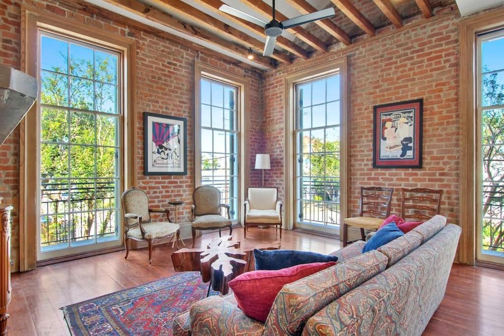 Appartamento Fab 1838 Garden District 5Br With Parking And Balcony New Orleans Esterno foto