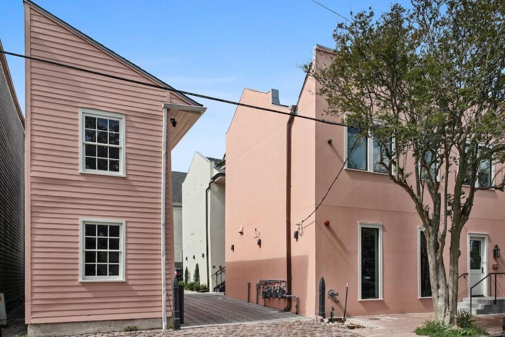 Appartamento Fab 1838 Garden District 5Br With Parking And Balcony New Orleans Esterno foto